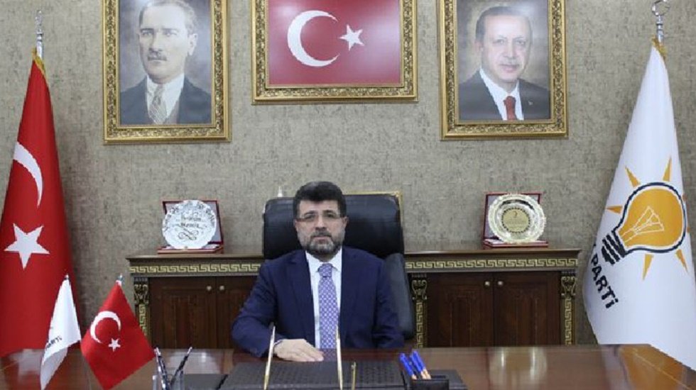 AKP İl&ccedil;e Başkanı Noter olarak atandı