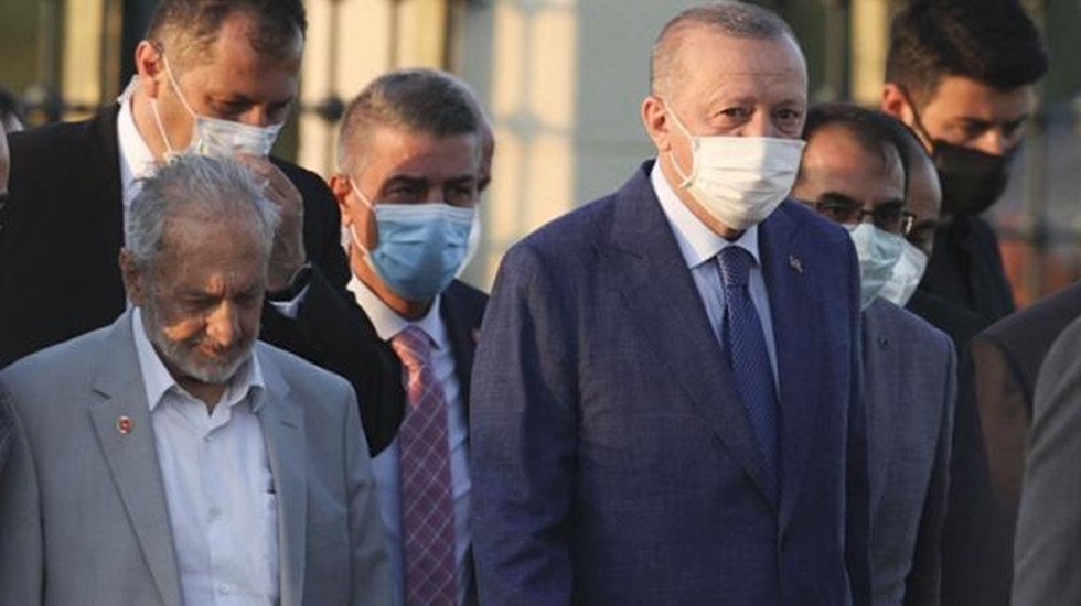 Asilt&uuml;rk&rsquo;&uuml;n &ouml;l&uuml;m&uuml; Erdoğan i&ccedil;in iki a&ccedil;ıdan k&ouml;t&uuml; haber anlamı taşıyor