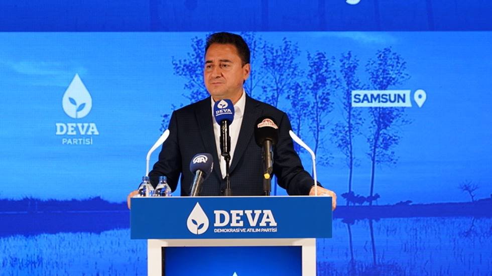 Babacan: &lsquo;İş yerel basının sesine gelince akıllarına tasarruf geliyor&rsquo;