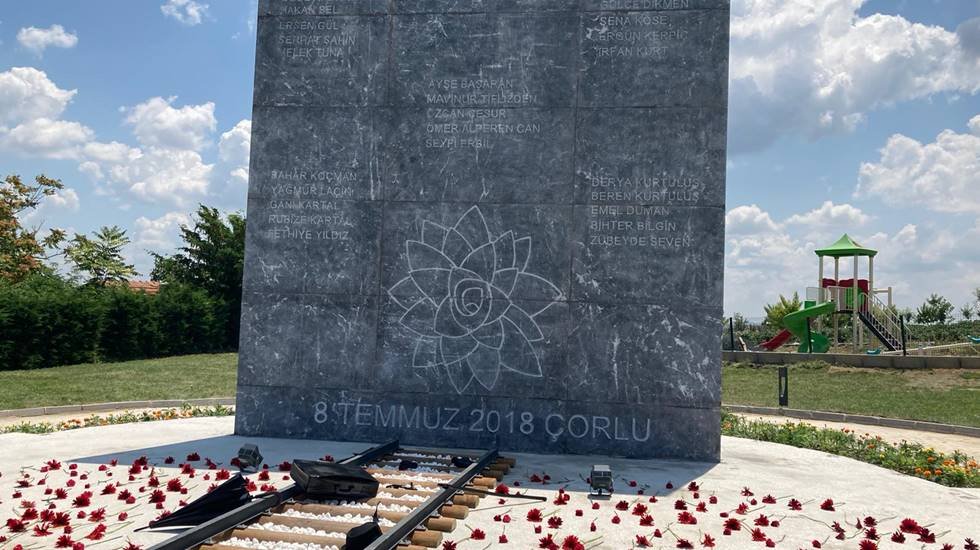 &Ccedil;orlu Tren Katliamı davası 11 Ocak 2023'e ertelendi
