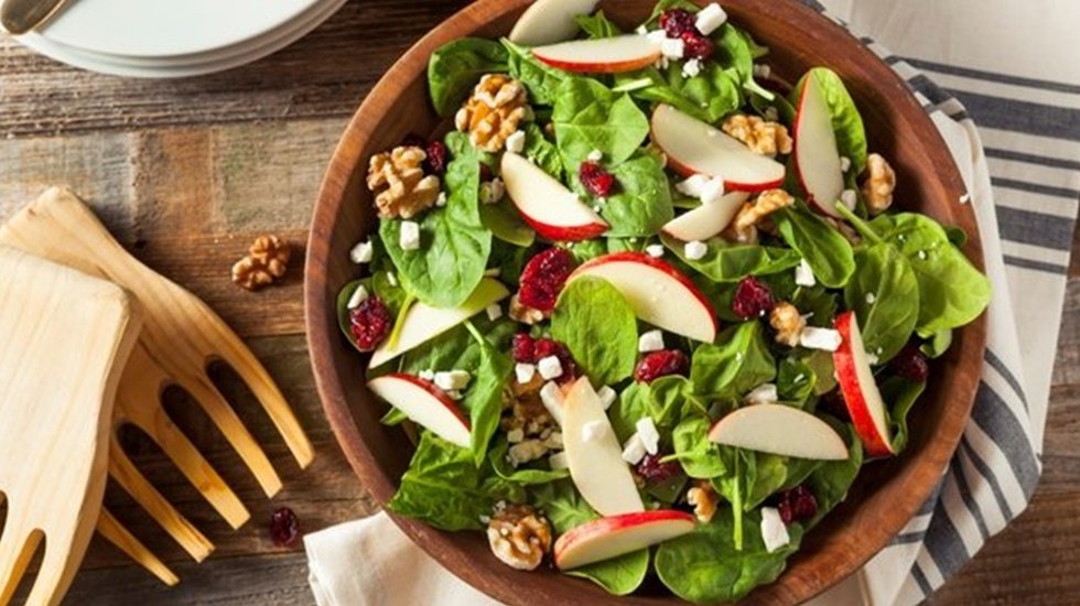 Dikkat! Salatadaki gizli tehlikelere karşı çok önemli 9 uyarı…