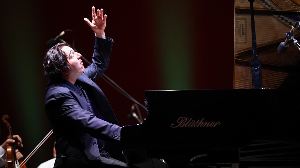 Hem tatil  hem eğlence. Ayvalık&rsquo;ta yaz konserleri başlıyor&hellip;