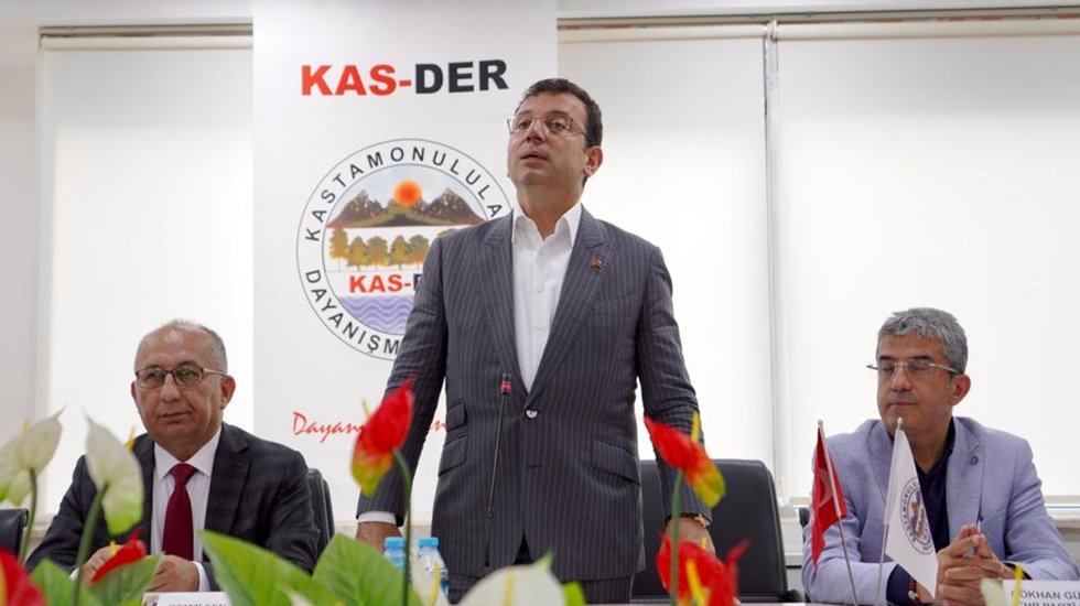 İmamoğlu: &ldquo;Almanya&rsquo;da &lsquo;Stutgartlılar Derneği&rsquo; diye bir şey g&ouml;remezsiniz&rdquo;