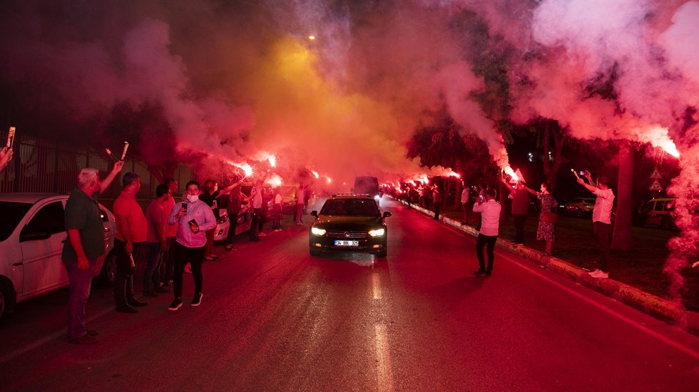 Kılı&ccedil;daroğlu&rsquo;na Mersin&rsquo;de m&uuml;thiş karşılama