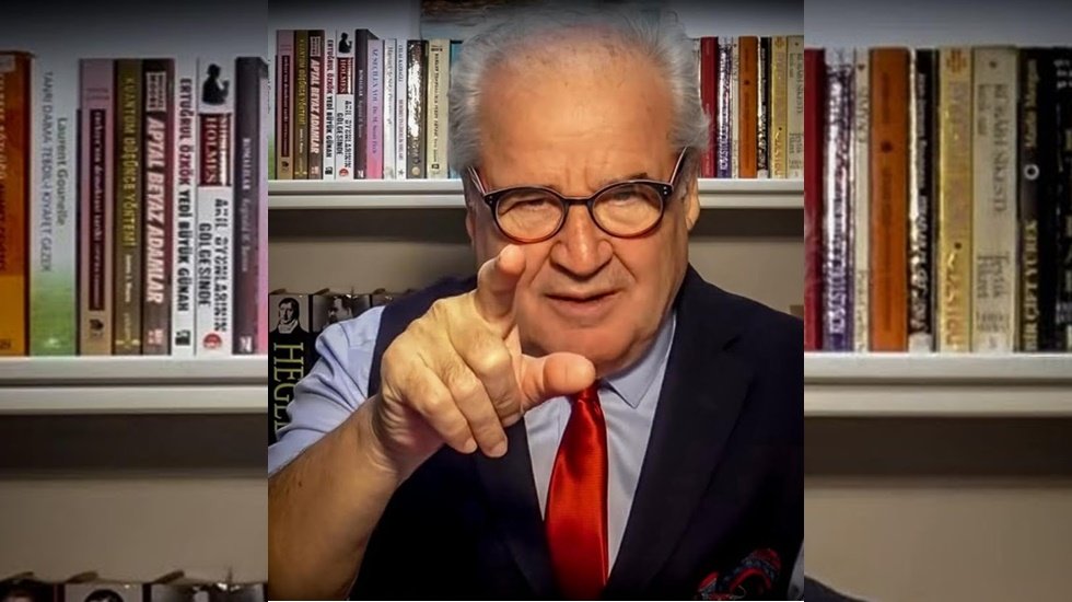 Memduh Bayraktaroğlu, Bah&ccedil;eli&rsquo;nin Lozan&rsquo;da d&uuml;şt&uuml;ğ&uuml; &ccedil;elişkiyi yazdı