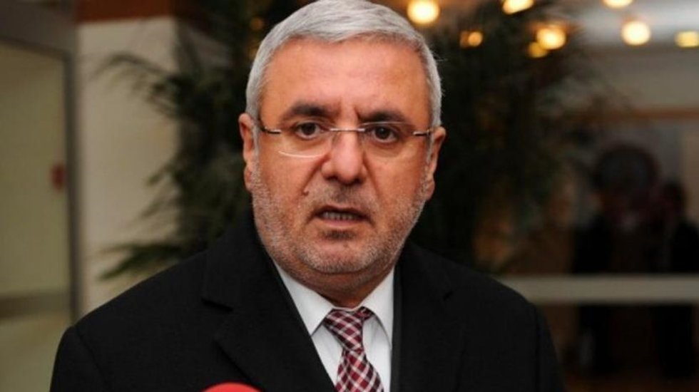 AKP&rsquo;li Metiner&rsquo;den Erdoğan&rsquo;ın imzaladığı bildiriye sert tepki: &lsquo;İhanetin daniskası!&rsquo;