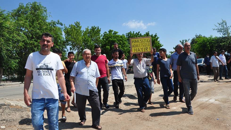 Riskli alan ilan edilen Mahallenin sakinleri, yetkilileri duyarlılığa davet etti