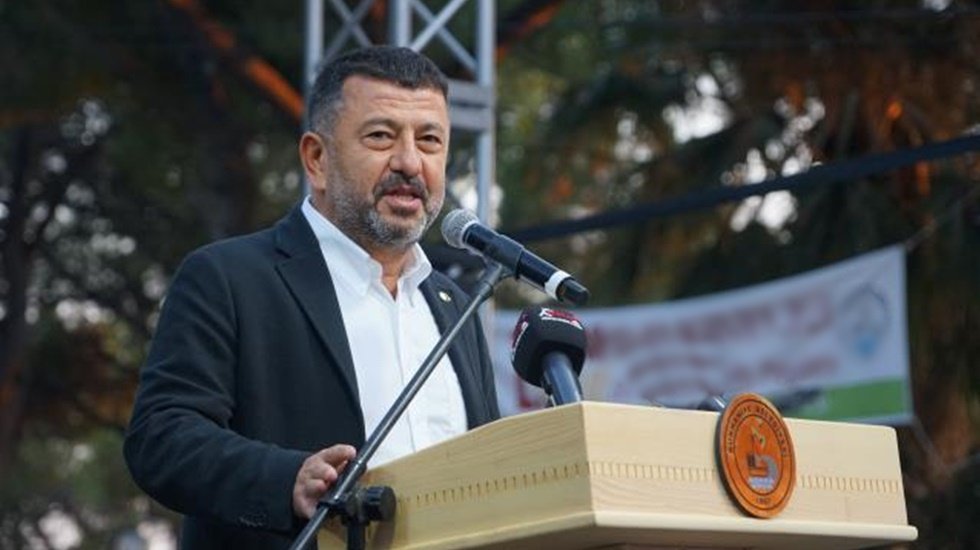 Ağbaba: Benzerlik kuracağımız kişiler Taliban değil, Anadolu değerleridir, Atat&uuml;rk&rsquo;t&uuml;r