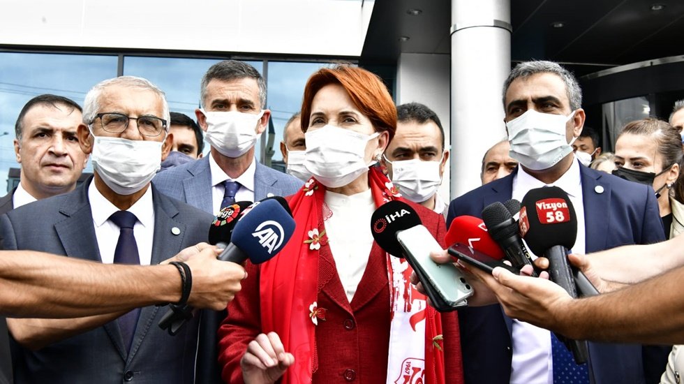 Akşener: &ldquo;İktidara geldiğimizde &ouml;nce derin yoksulluktan başlayacağız&rdquo;