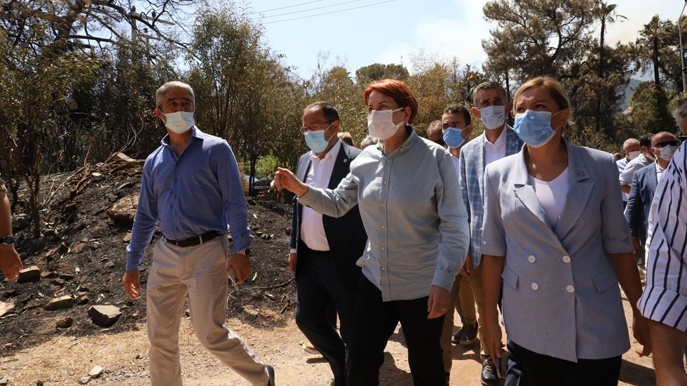 Akşener: &ldquo;Yanan alanlara dikilecek b&uuml;t&uuml;n betonları yıkacağız&rdquo;