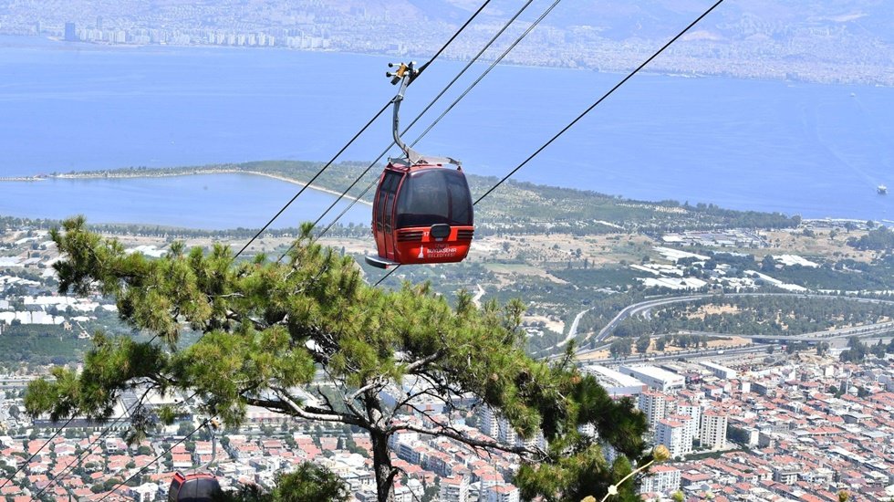 B&uuml;y&uuml;kşehir&rsquo;den olası yangınlara karşı Bal&ccedil;ova Teleferik Tesisleri kapatıldı