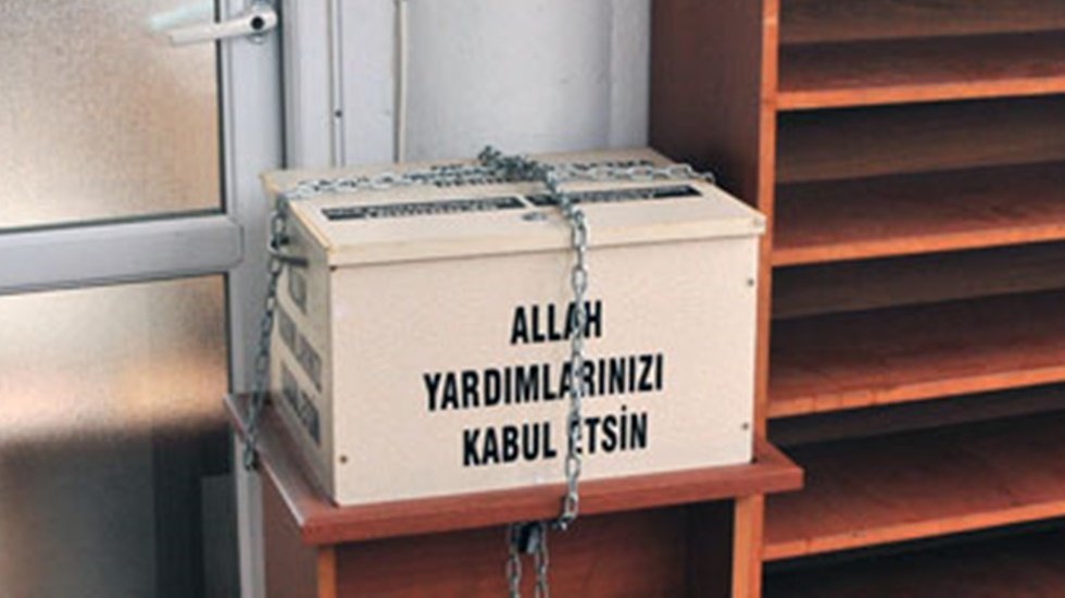 'Camilerde toplanan yardım parasıyla makam aracı alındı' iddiasına ilişkin a&ccedil;ıklama