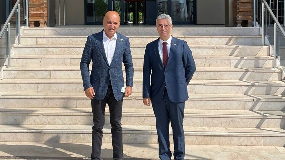 CHP&rsquo;Lİ iki vekilin kokain tepkisi: &lsquo;Savcılık neden harekete ge&ccedil;miyor?&rsquo;
