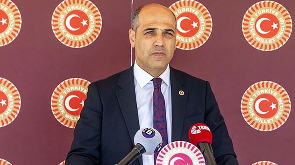 CHP'li Şahin, krizi y&ouml;netemeyen AKP iktidarına tepki g&ouml;sterdi