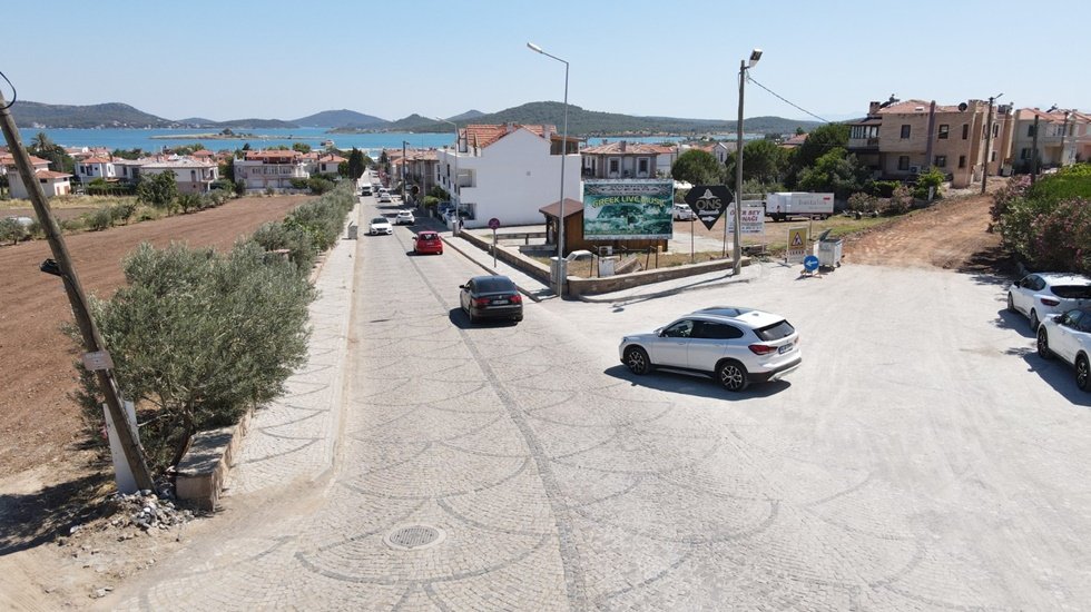 Cunda (Alibey) Adası&rsquo;na Hizmet Binası