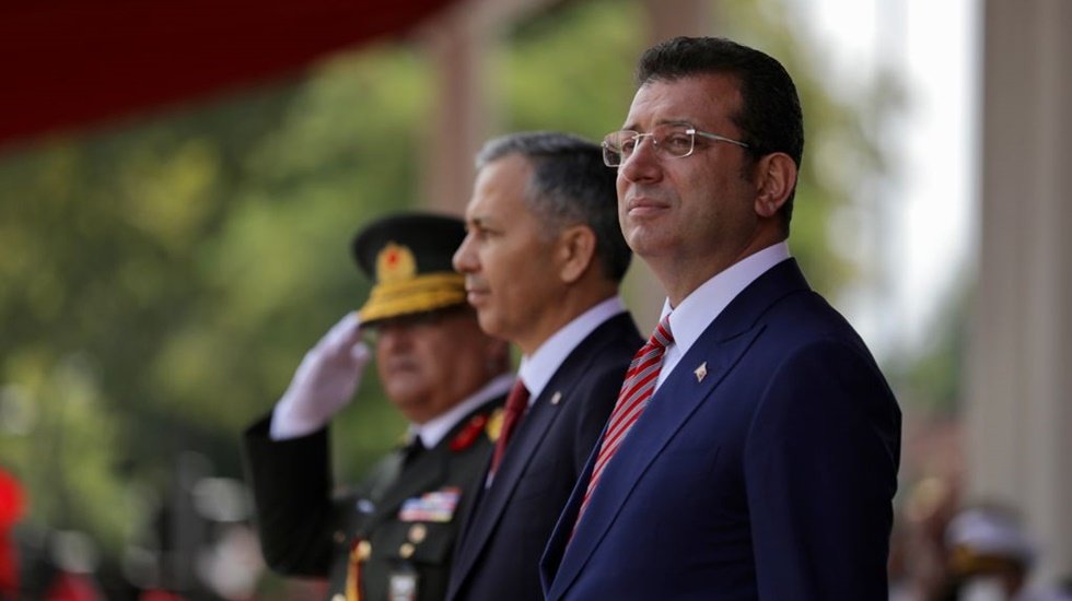 İmamoğlu: &ldquo;Umuyorum milletimiz asla bu muharebelerle test edilmez&rdquo;