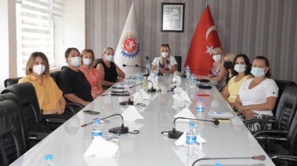 Kadın girişimcilerden, aşı &ccedil;ağrısı