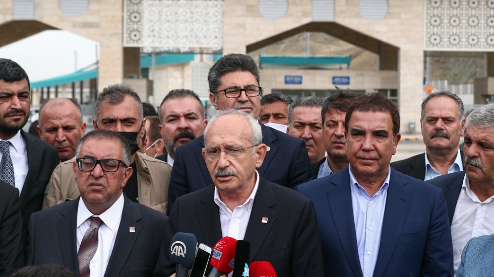 Kılı&ccedil;daroğlu: "K&uuml;rt sorununu &ccedil;&ouml;zeceğim.Tek istediğim bana g&uuml;venmeniz"