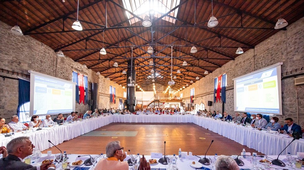 Tun&ccedil; Soyer İzmir Afet Platformu toplantısında &lsquo;Ezberleri bozacağız&rsquo; dedi