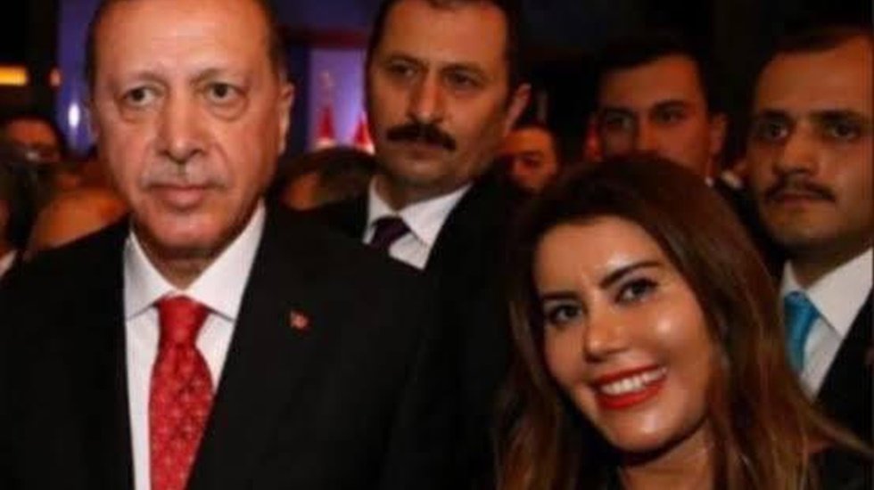 &nbsp;&ldquo;Zindaşti&rsquo;nin danışmanı Aliye Uzun&rsquo;u resmi t&ouml;rene kim davet etti?&rdquo;