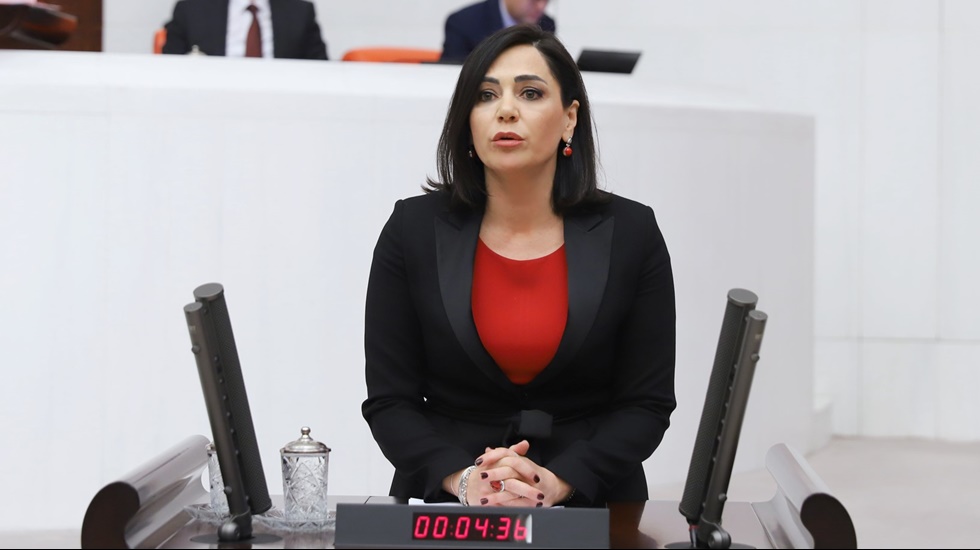 CHP&rsquo;li Y&uuml;ceer, &ldquo;Saray&rsquo;ın hastanesi var, doktoru yok&rdquo;