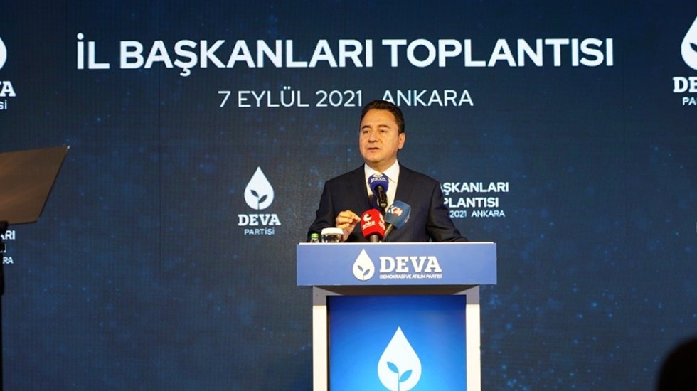 Babacan: &lsquo;Başarının esas mimarlarını gizleyerek sadece kendinizi kandırırsınız&rsquo;&nbsp;