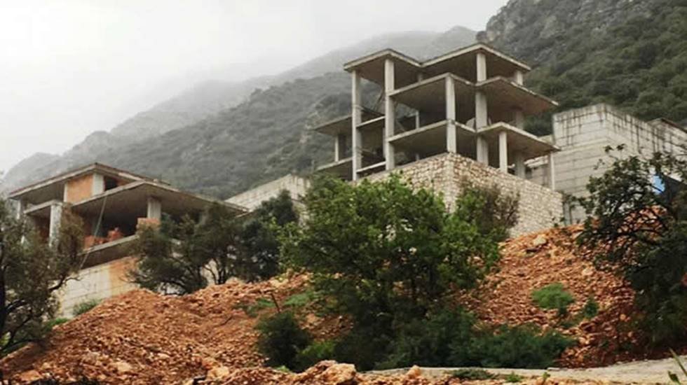 Budak: &ldquo;Kaş&rsquo;ta tespit edilen 3 bin ka&ccedil;ak yapıya ne oldu?&rdquo;