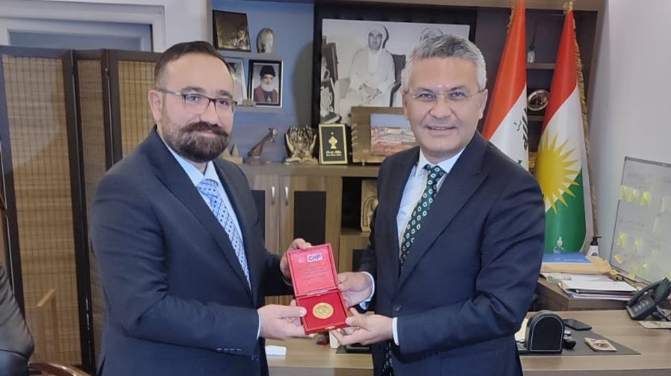 CHP Heyeti Hristiyan Bakan Abdoka&rsquo;yı ziyaret etti