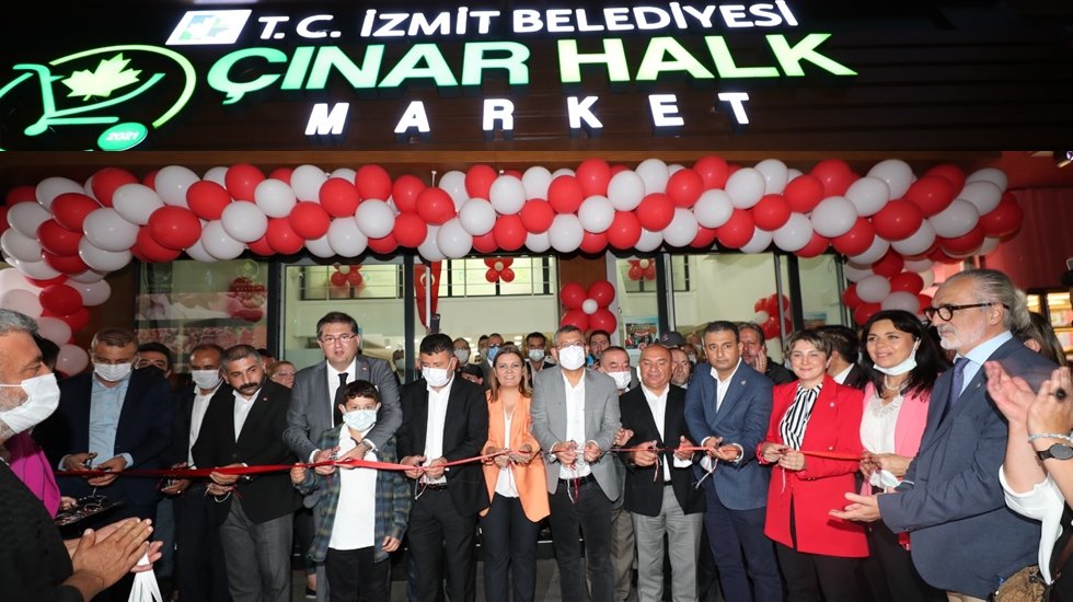 CHP&rsquo;nin kurmayları &lsquo;Market&rsquo; a&ccedil;tı