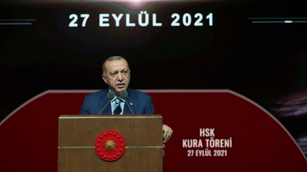 Erdoğan&rsquo;dan yargıya: "Hukukun, y&uuml;k olan değil y&uuml;k alan bir rol &uuml;stlenmesini istiyoruz&rdquo;