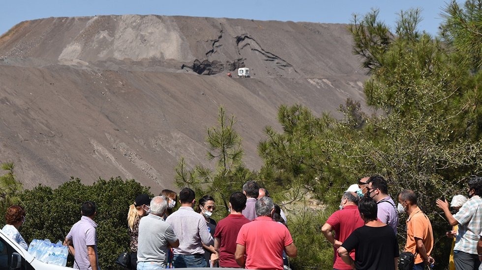 Fo&ccedil;alılar: &ldquo;Zehirli atık istemiyoruz&rdquo;
