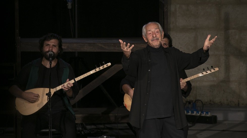 H&uuml;zn&uuml;n ve &ouml;zlemin hissedildiği g&ouml;steri &lsquo;Şahdamarım&rsquo;a izleyiciden tam not