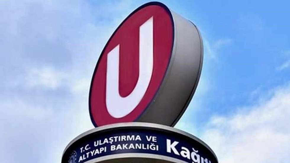 Metroda &lsquo;U&rsquo; harfine yolcu erişim kolaylığı sağlamak i&ccedil;in karar verilmiş