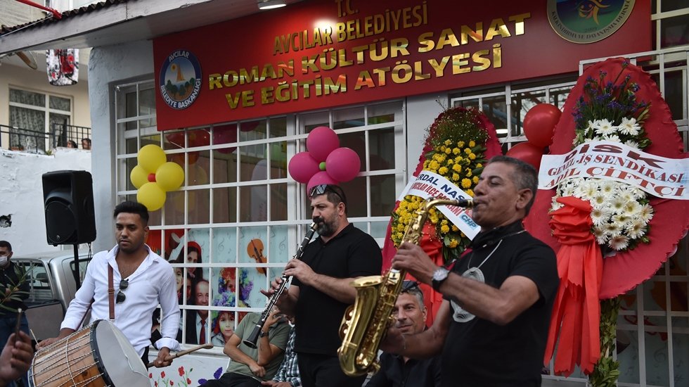 Roman Kültür Sanat ve Eğitim Atölyesi açıldı