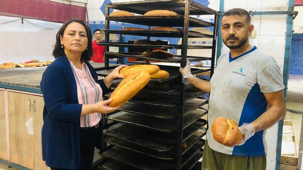 &ldquo;Vatandaş bırakın altın almayı ekmek alamıyor ekmek&hellip;&rdquo;