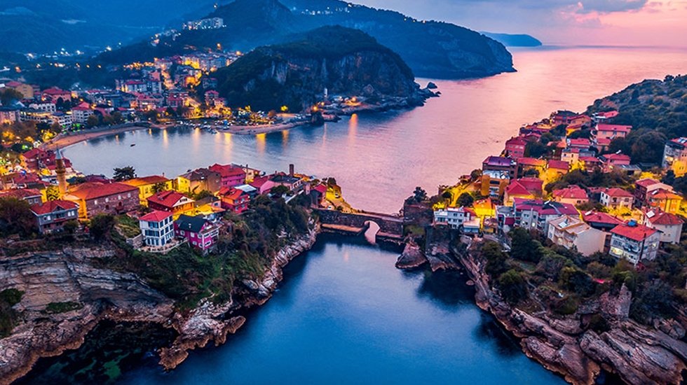 Amasra&rsquo;da &ldquo;&Ccedil;eşm-i Cihan Barış G&uuml;n&uuml;&rdquo; ger&ccedil;ekleştirildi