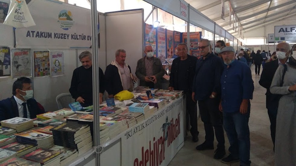 Atakum Belediyesi Kitap G&uuml;nlerine yoğun ilgi