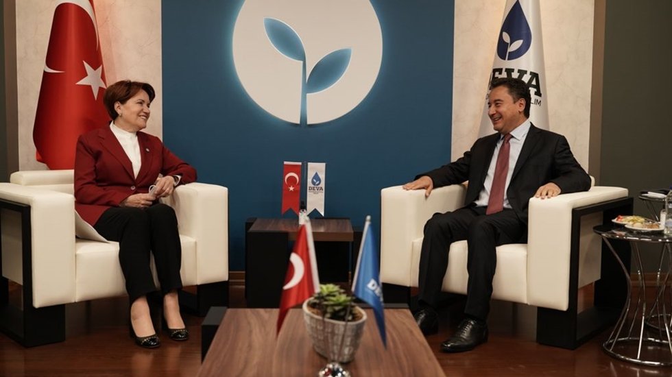Babacan: &lsquo;Parlamenter sistem i&ccedil;in aklın yolu bir&rsquo;