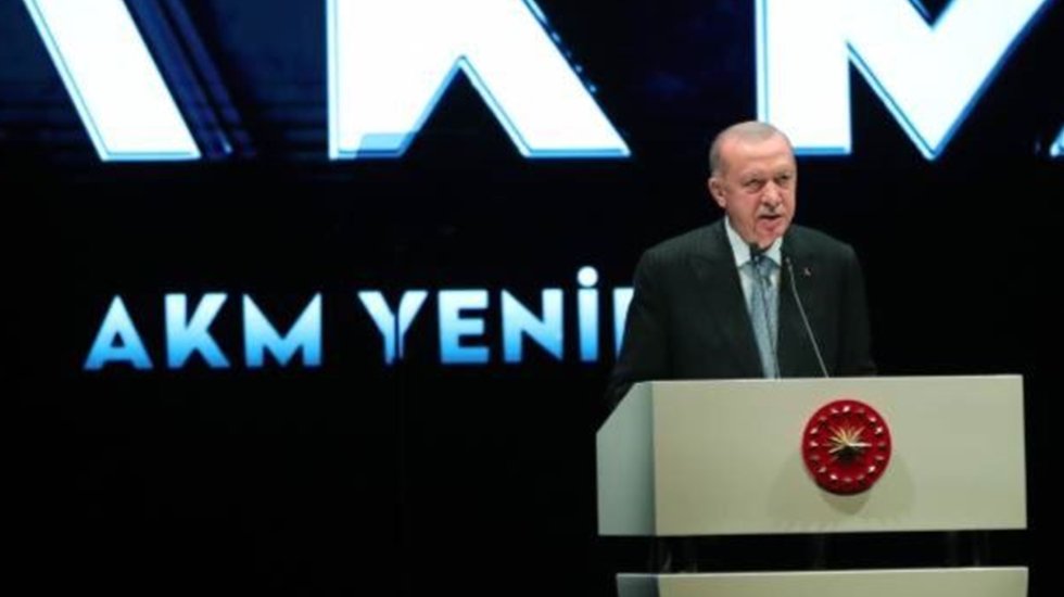 Erdoğan AKM'nin a&ccedil;ılışında 8 yıl &ouml;ce olan Gezi'yi &ouml;ne &ccedil;ıkardı