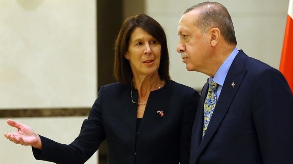 Flaş flaş flaş&hellip; &lsquo;Hollanda b&uuml;y&uuml;kel&ccedil;isi sınır dışı edildi&rsquo; iddiası