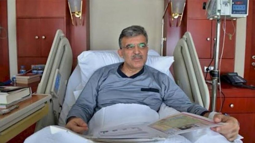 Her Bayram hastalanan Abdullah G&uuml;l'den şaşırtan 29 Ekim mesajı