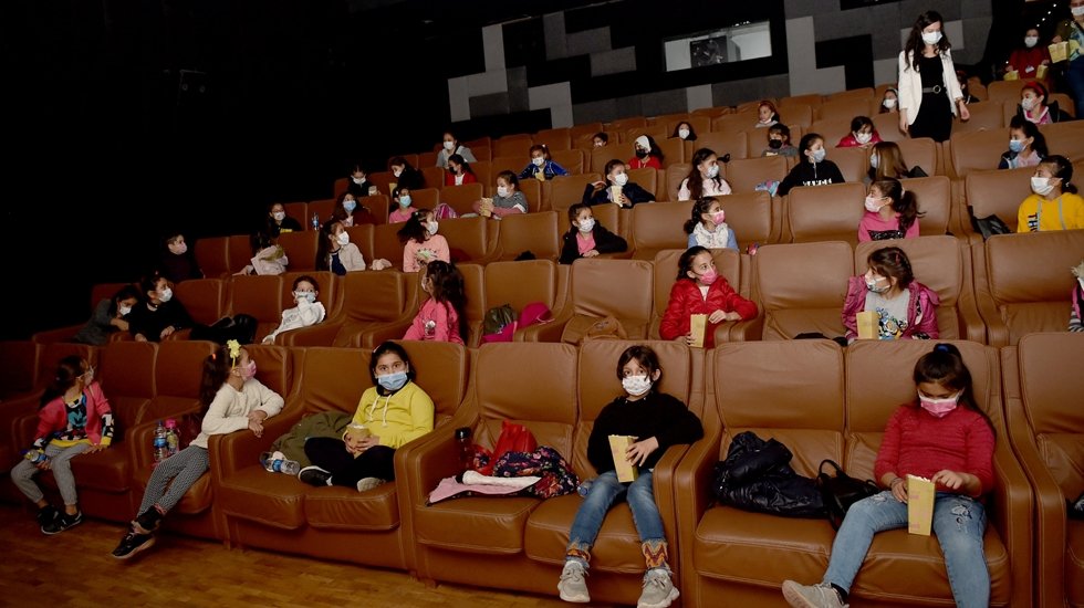 İlk defa sinema heyecanı yaşadılar