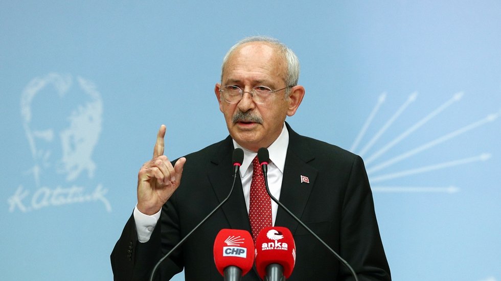 Kılı&ccedil;daroğlu'ndan T&Uuml;İK'e: "Saat 11.00'de geliyorum, haberiniz olsun"