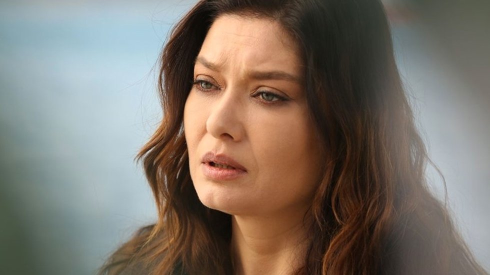 Nurgül Yeşilçay trafik kazası geçirdi