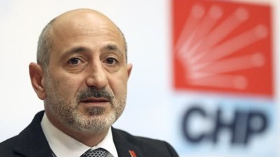 Ali &Ouml;ztun&ccedil;: "Zeytin yasasını ısıtıp ısıtıp &ouml;n&uuml;m&uuml;ze getirmesinler"