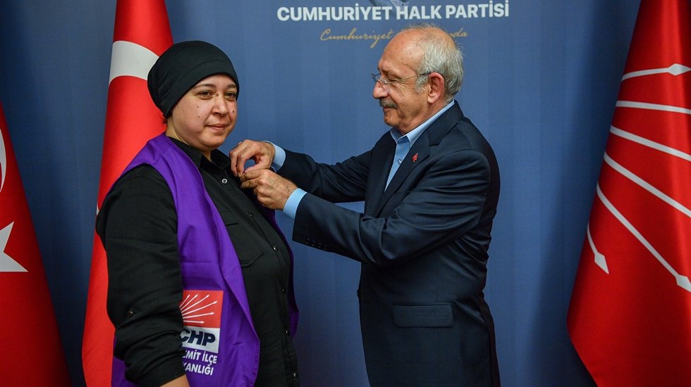 Roman STK y&ouml;neticileri CHP&rsquo;ye ge&ccedil;ti!