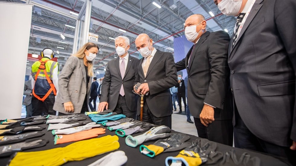 Soyer: " Kalkınma adına kaynakları sınırsız şekilde kullananların karşısındayız"