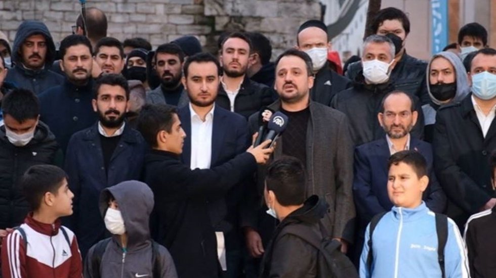 T&Uuml;GVA &uuml;lke genelinde cami &ouml;nlerinde a&ccedil;ıklama yaptı