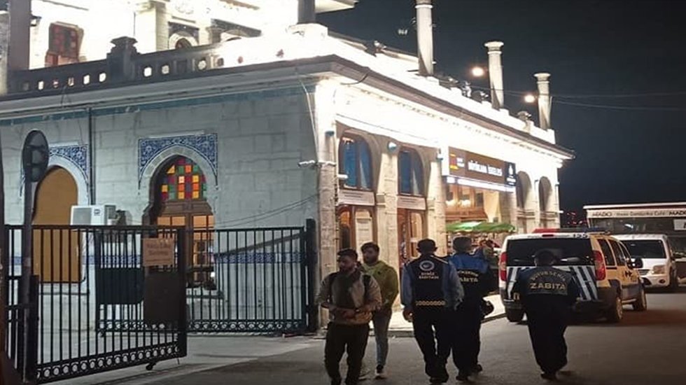 T&Uuml;GVA mahkeme kararını uygulamıyor... Kaftancıoğlu ve 39 il&ccedil;e başkanı B&uuml;y&uuml;kada'da