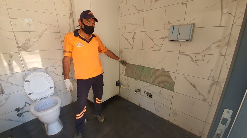 Tuvaletlere iki ay i&ccedil;erisinde &uuml;&ccedil;&uuml;nc&uuml; saldırı